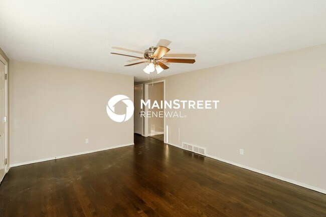 Photo - 4037 N Spruce Ave