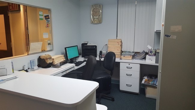 Photo - Rego Park Gardens - Coop