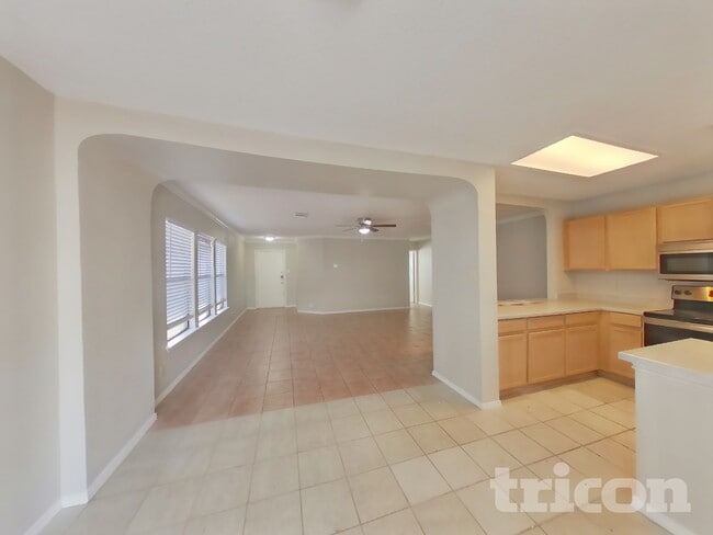 Photo - 7807 Encanto Vis Dr