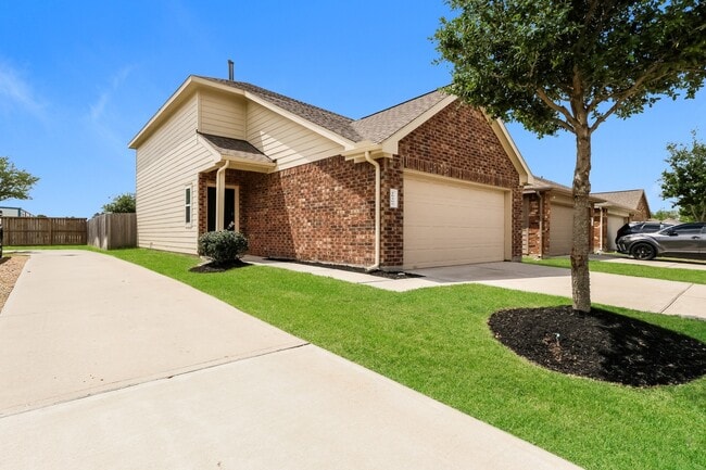 Photo - 18409 Hillwood Ln