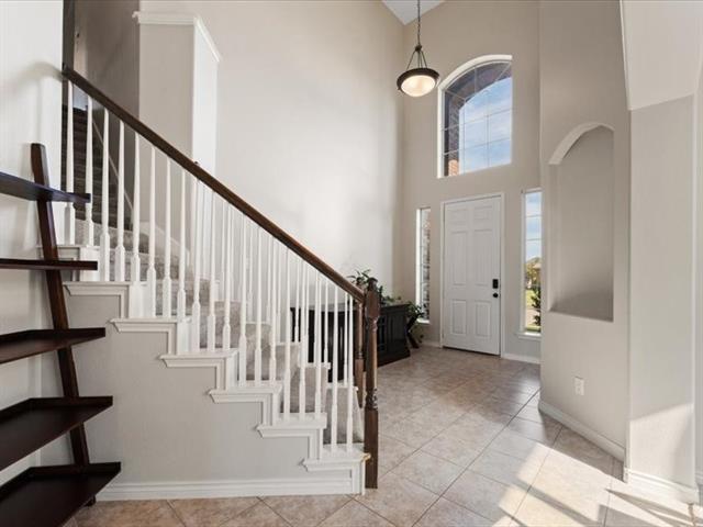 Photo - 654 Plum Dr