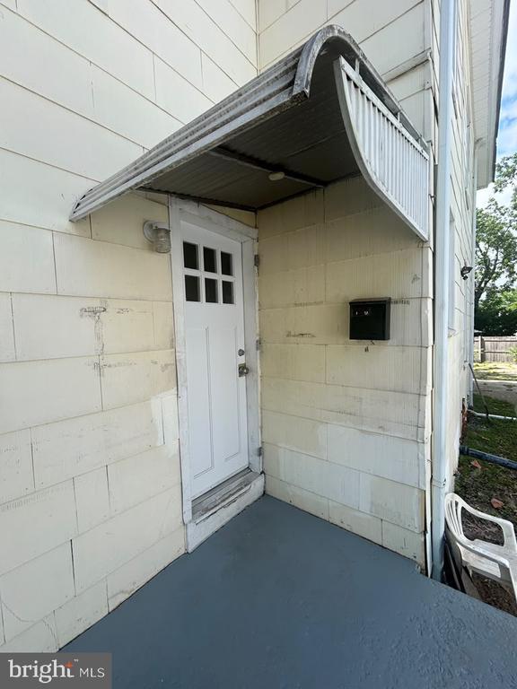 Photo - 310 W Grape St