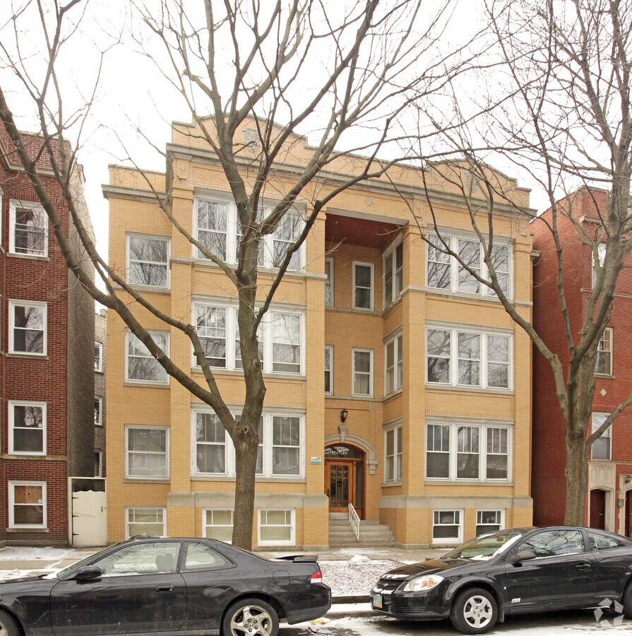 Photo - 1247-1249 W Granville Ave