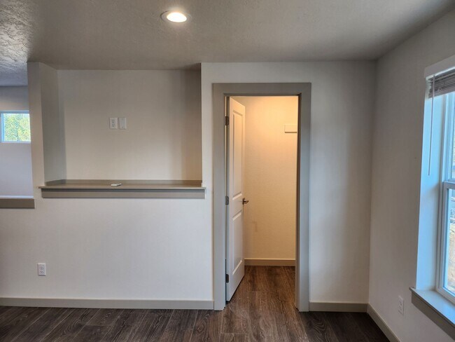 Photo - 16474 Carter Ct Apartamento Unidad B