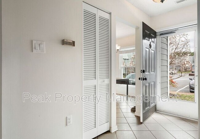 Photo - 4929 Cavan Green Ct