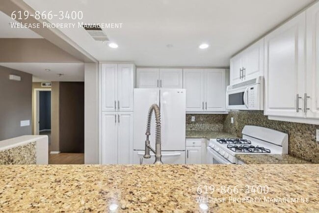 782 Anchor Cove