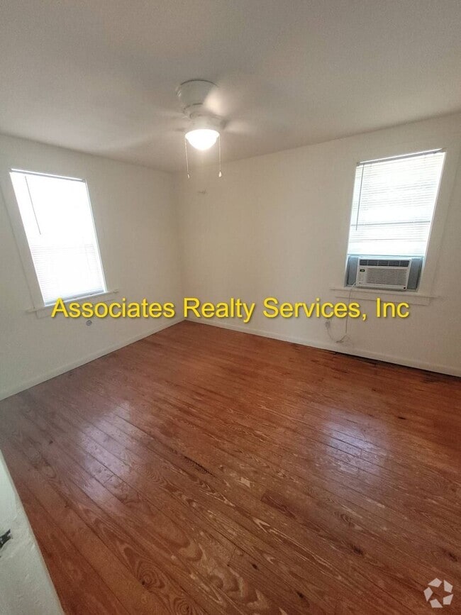 Building Photo - Bevis- Gainesville Heights - 995 Unit 995-01 Rental