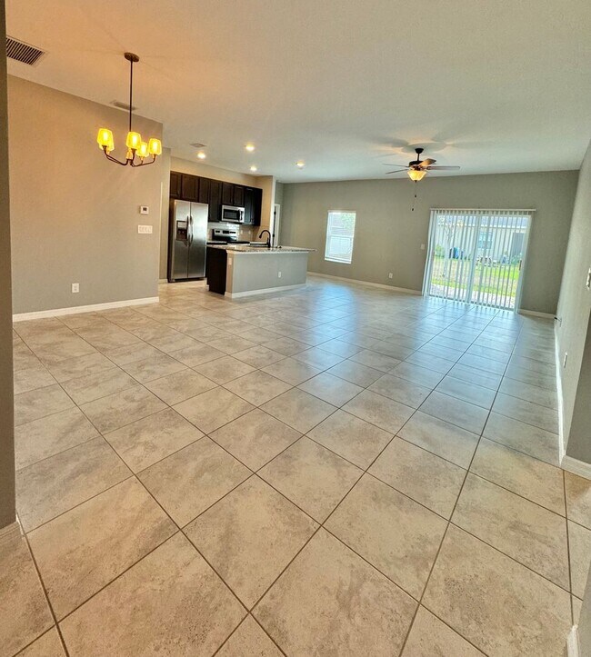 Photo - 3 Bed + Den with 2 Baths & 2 Car Garage