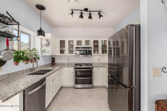 Photo - 39027 Furlong Ct