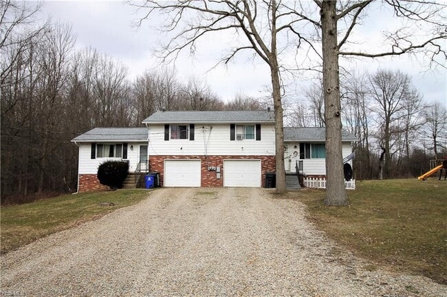 Building Photo - 4095 Karry Dr Unit 2