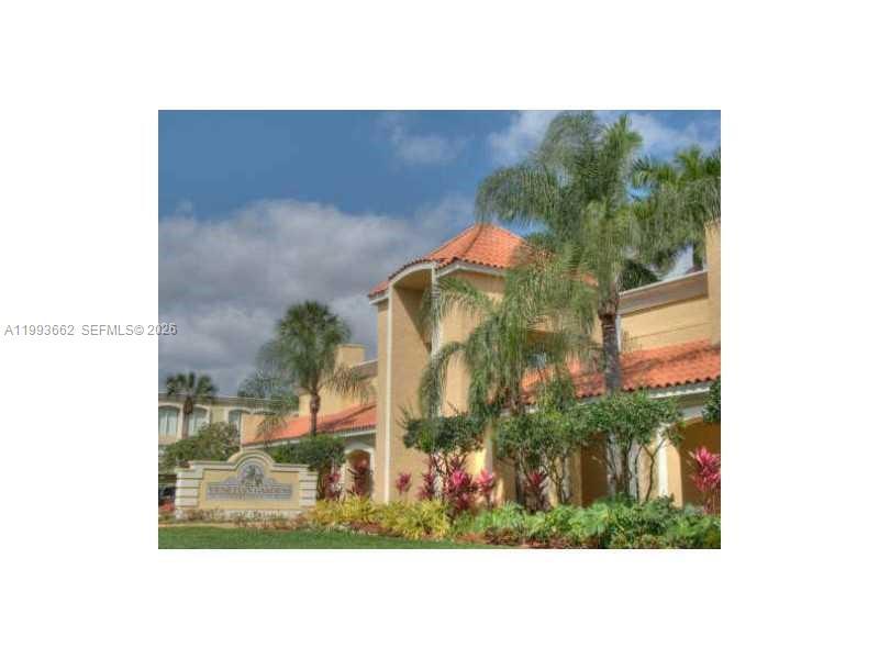 Photo - 18101 NW 68th Ave Unidad C206