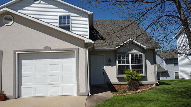 Photo - 2411 Calder Ct Townhome