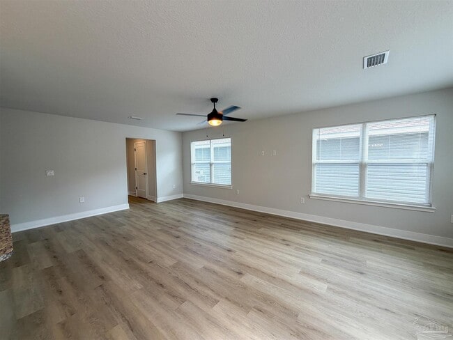 Photo - 8049 Westpointe Ln