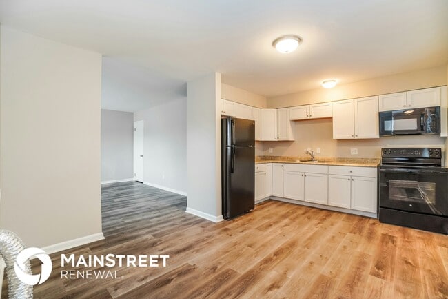 Photo - 2832 Azelda St