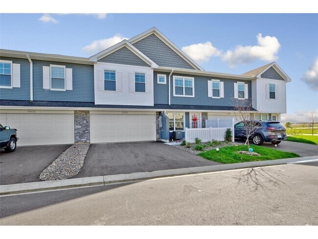 Building Photo - 10518 Weston Wy N Rental