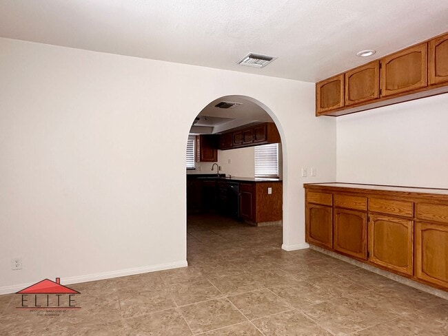 Photo - BEAUTIFUL HERITAGE HOME AVAILABLE NOW!