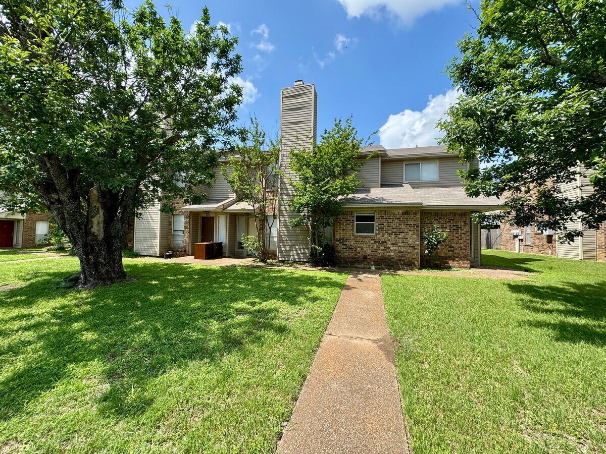 Townhome - Townhome