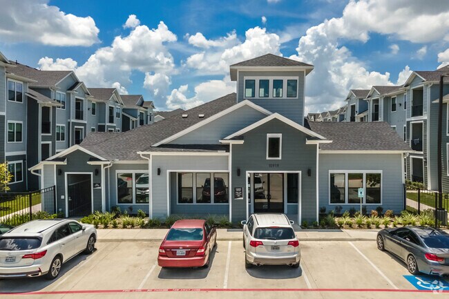 Leasing Office