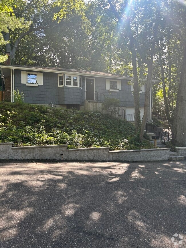 Building Photo - 52 Hammond Rd Rental