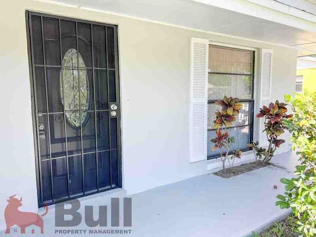 Photo - 4438 Weldon Pl