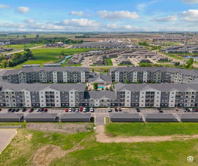 Graystone Heights Apartments