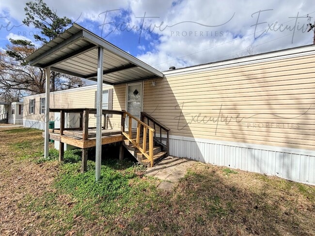 Photo - 625 N. Claiborne Street Unidad 3