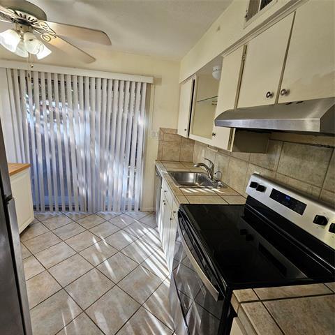 Photo - 7903 Meadow Park Dr Unidad 103