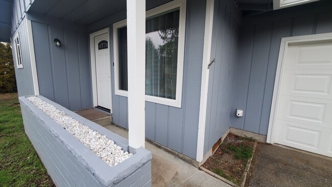Photo - JUST REMODELED!! EVERYTHING BRAND NEW INSIDE THIS 3 BEDROOM, 1 BATH!!