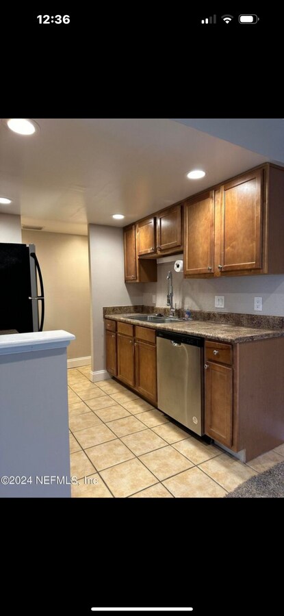 Photo - 3737 Loretto Rd Unit 605