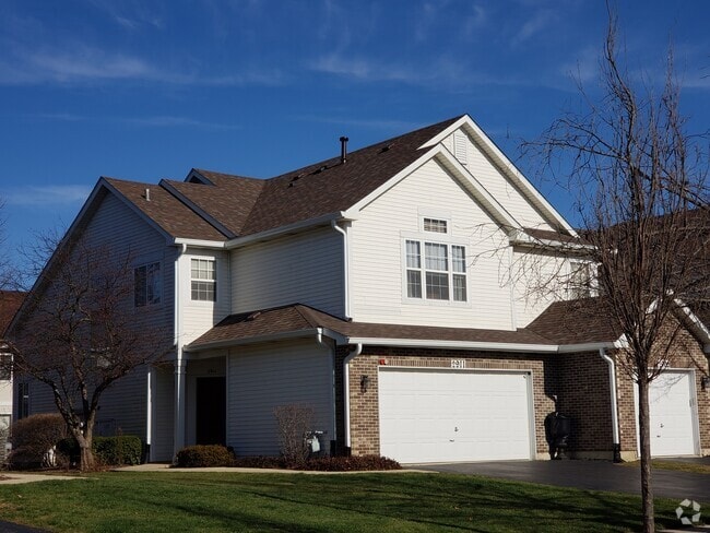 Building Photo - 2911 Stockton Ct Rental