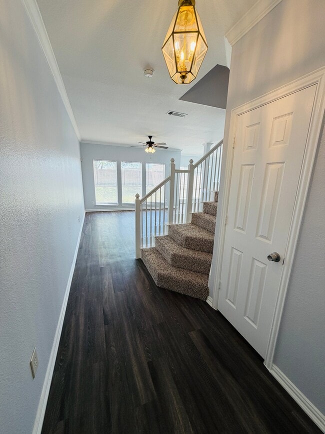Photo - 5732 Blackmon Ct