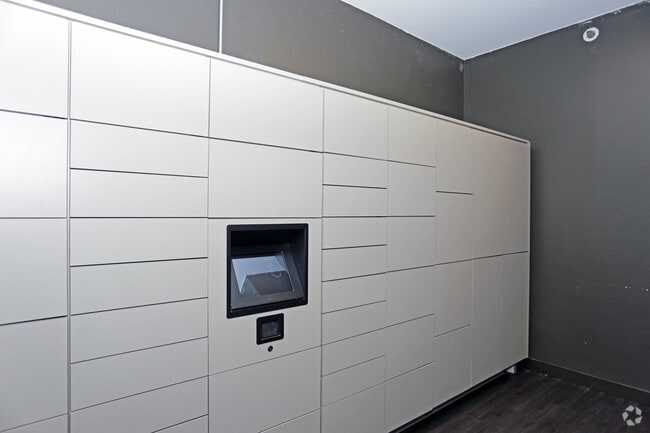 Photo - Hudson Square South