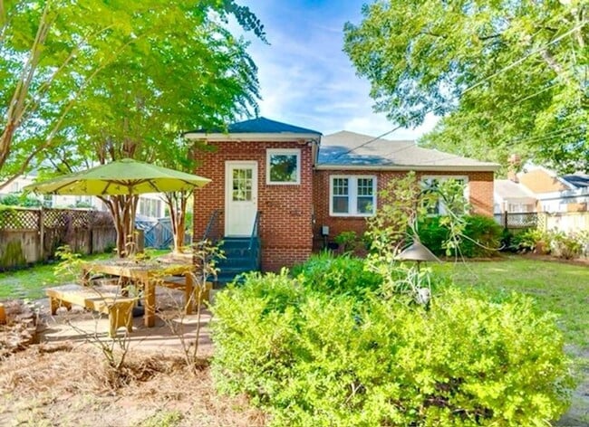 Photo - 3214 Devereaux Rd
