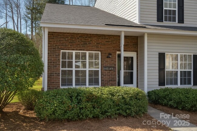 Photo - 12172 Bottlebrush Pl