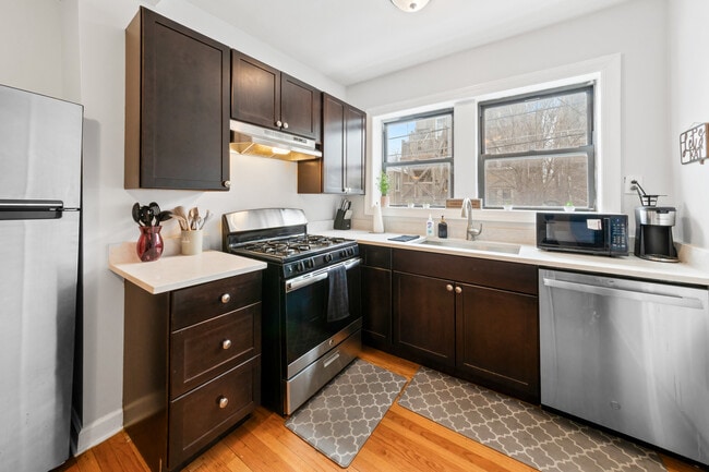 Photo - 6441 N Hamilton Ave Unit 1G