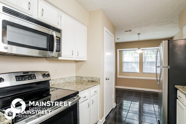 4514 Rosegate Dr