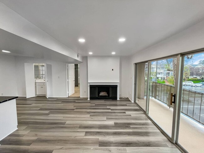 Building Photo - 14850 Hesby St Unit 203