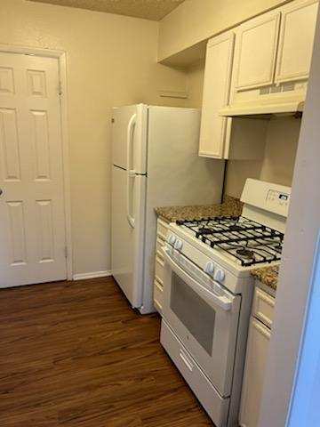 Photo - 4705 Diaz Ave