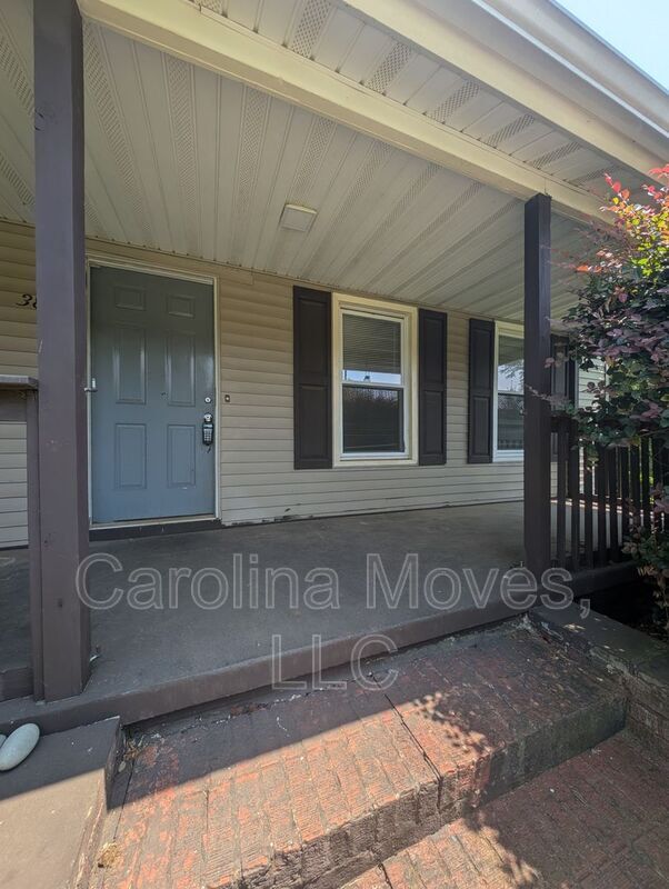 38 Blake St