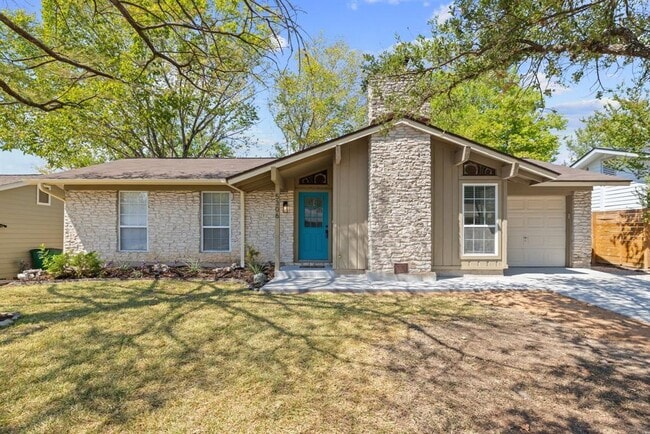 Photo - 5306 Basswood Ln