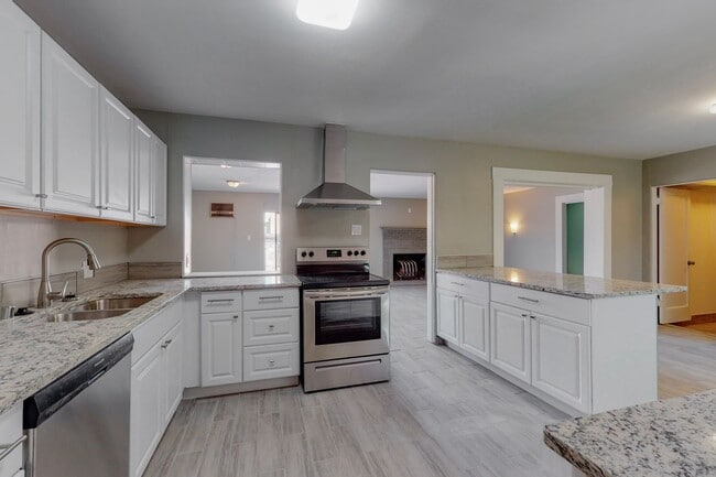 Photo - UPTOWN RENOVATED 3 Bedroom 2 Bath with garage