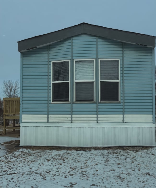 Building Photo - 200 N 28th St