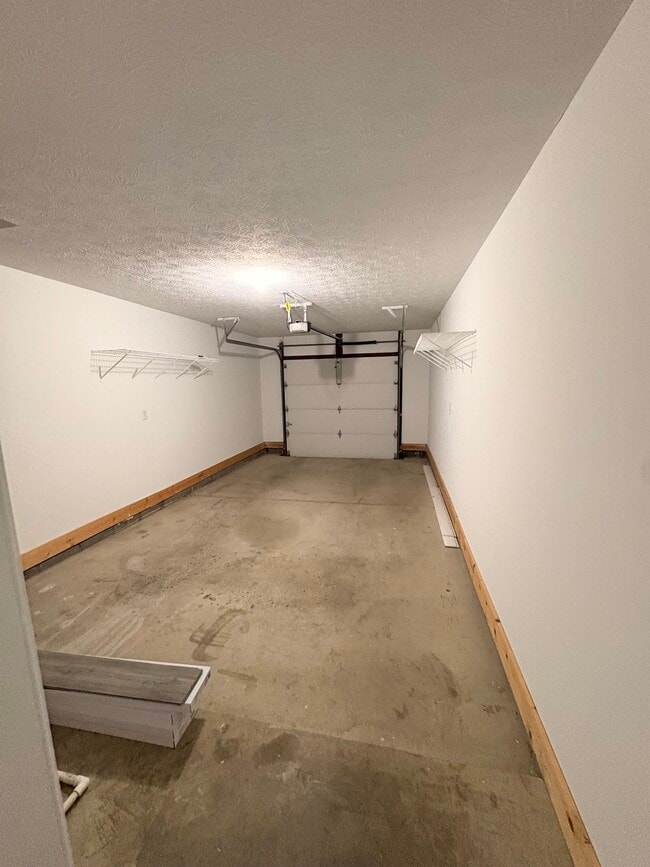 Photo - 10770 Central Ave Unidad 10770