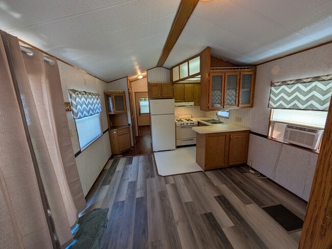 Photo - 14716 E 425 North Rd