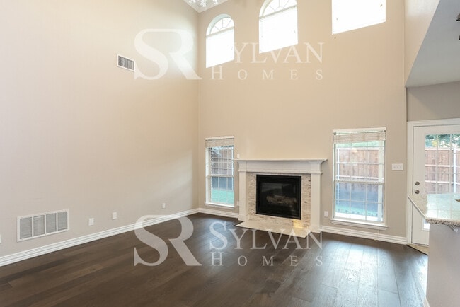 Photo - Lease today! No extra charge for contentment and relaxation!