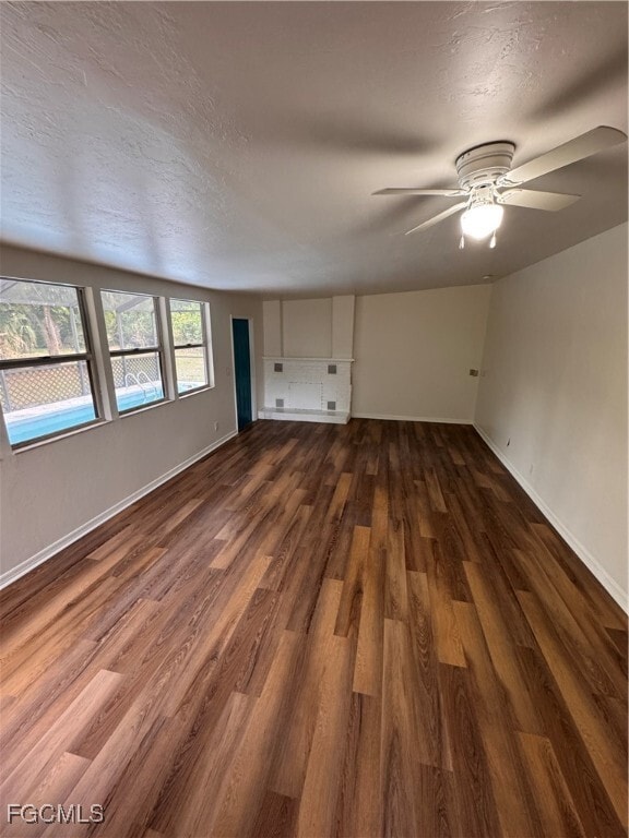 Photo - 1840 Maple Ave