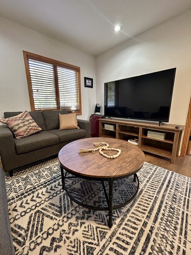 Photo - 301 1st Ave N