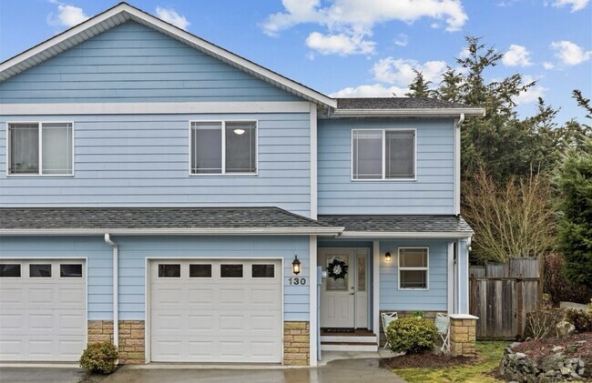 Building Photo - 130 NE Melrose Dr Rental