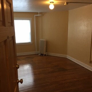 Photo - Rob Roy Apartments