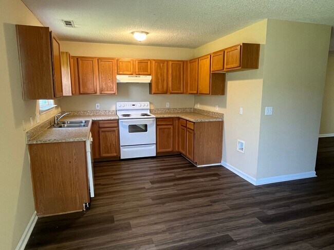 Photo - 6130 Sid Crane Dr
